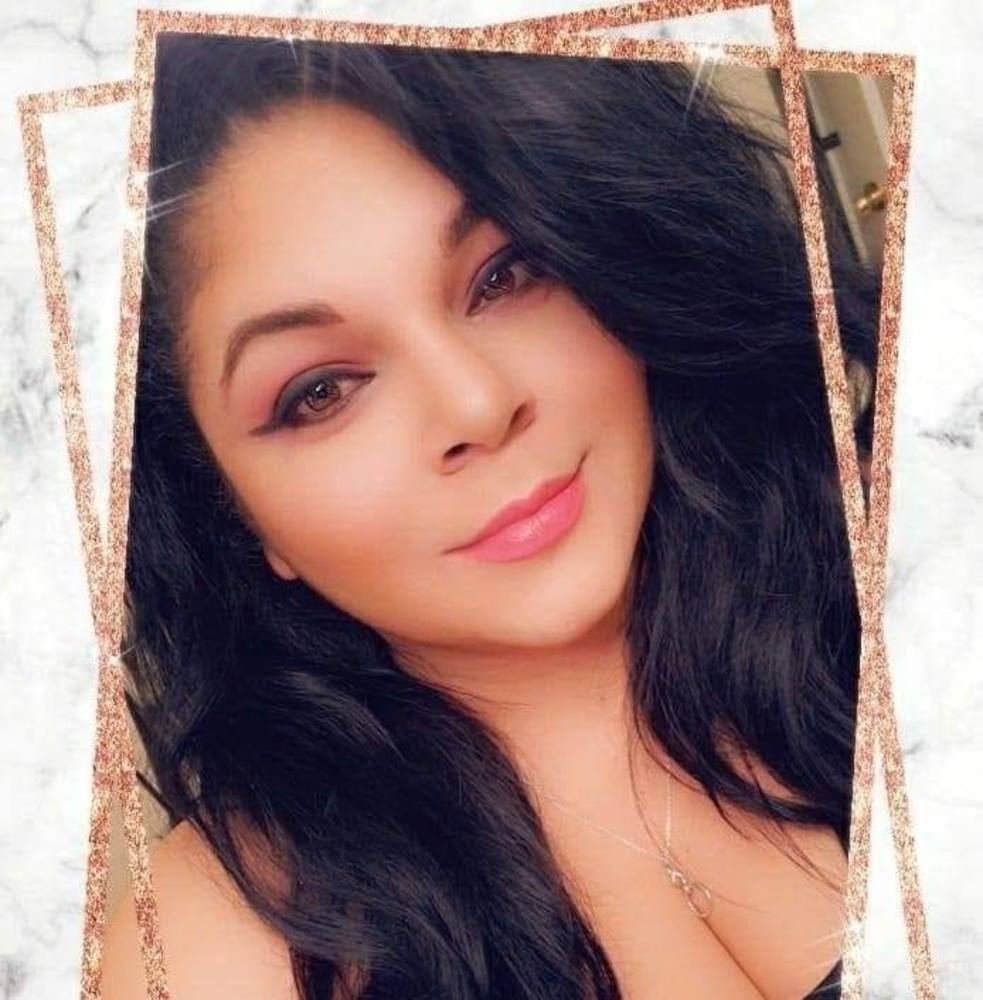Meet your Posher, Karolyn